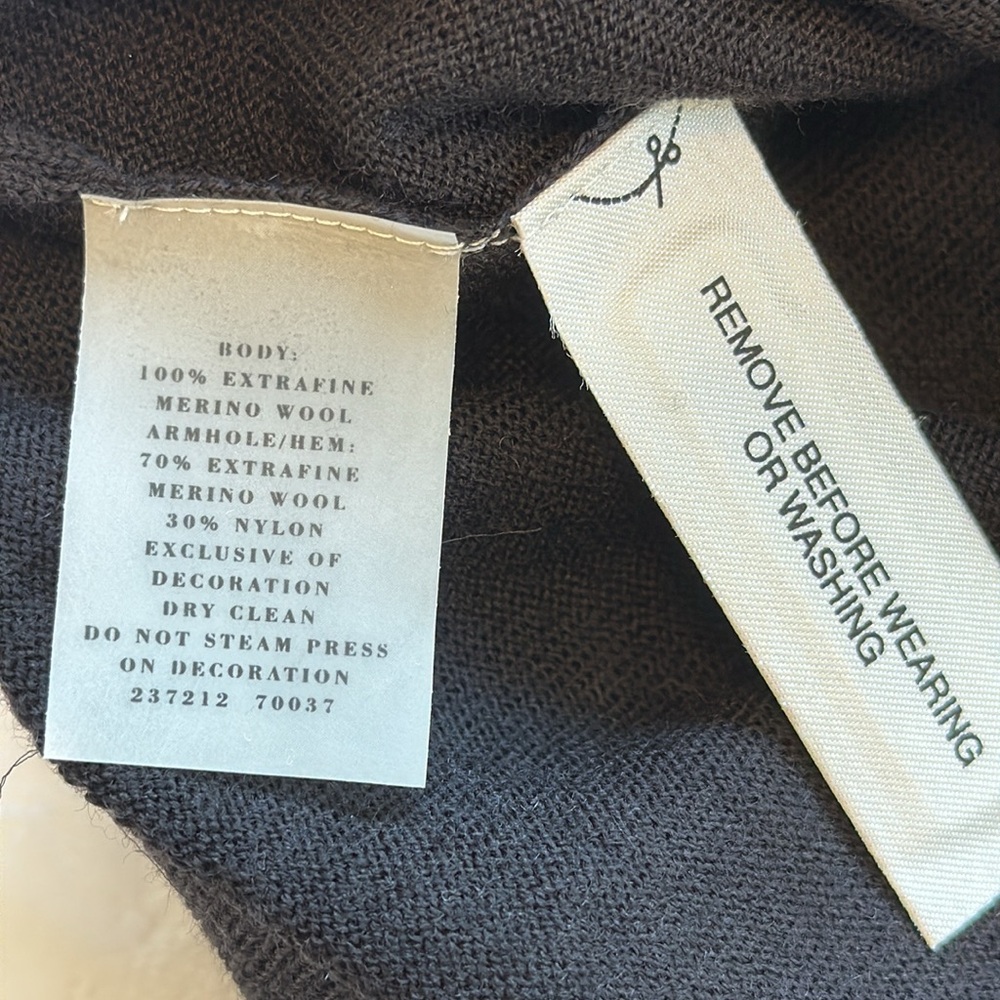 Ann Taylor Merino Wool Sleeveless Sweater - Picture 10 of 11